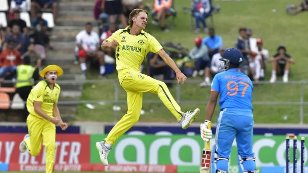 Middle-order, Beardman shoot Australia to World Cup glory