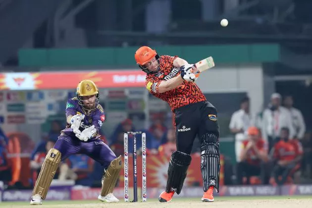 Heinrich Klaasen of Sunrisers Hyderabad hits over the top for six during match 3 of the Indian Premier League season 17 (IPL 2024) between Kolkata Knight Riders and Sunrisers Hyderabad held at the Eden gardens Stadium, Kolkata on the 23rd March 2024.