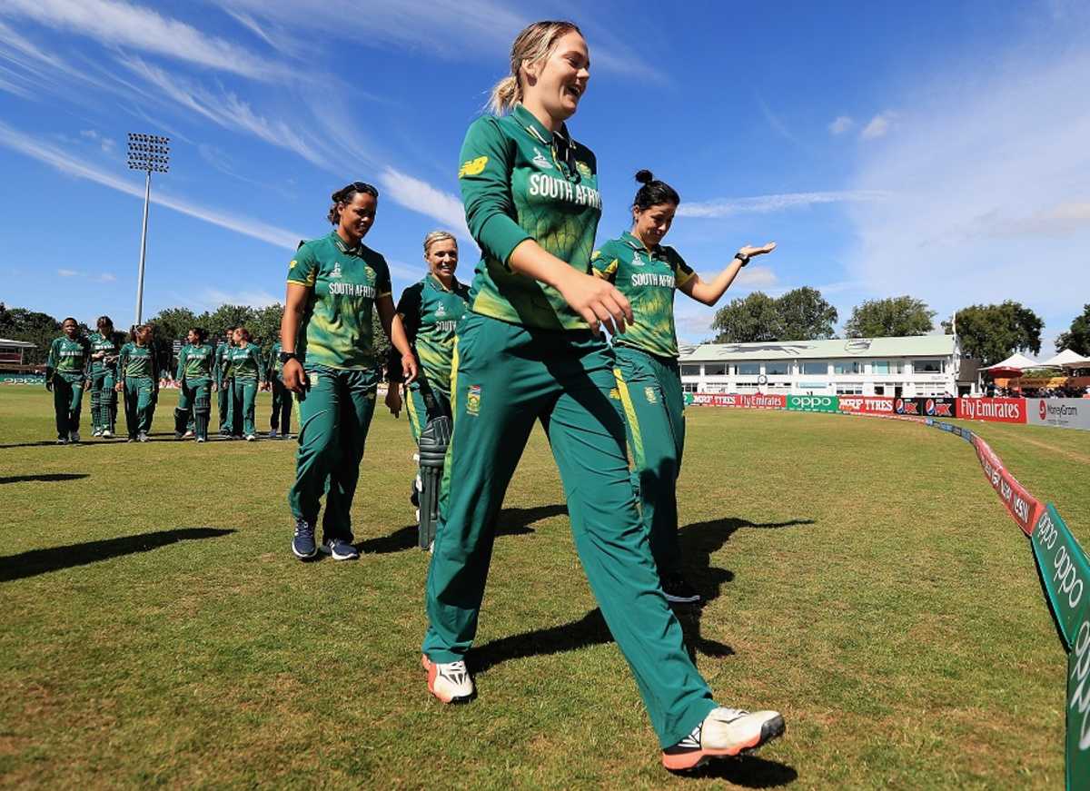 Former South African captain Dane van Niekerk has revoked her retirement from the game.